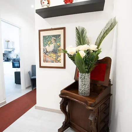 Over Time - Tourist Guest house Catania