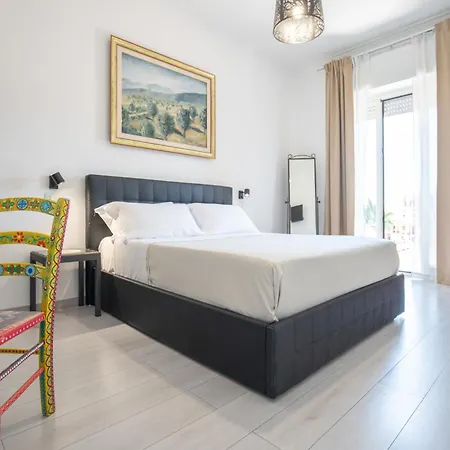 Over Time - Tourist Guest house *