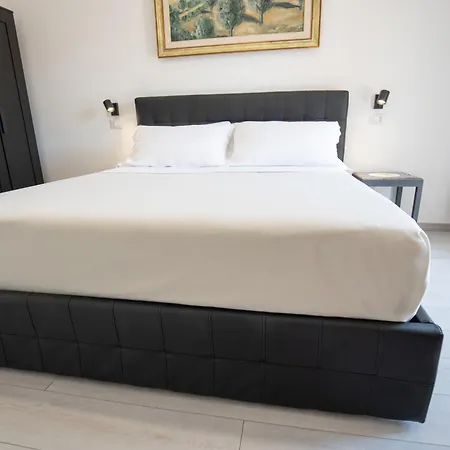 Over Time - Tourist 3* Katánie