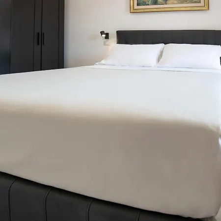 Over Time - Tourist Penzion Katánie