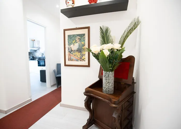 Over Time - Tourist بيت ضيافة كاتانيا