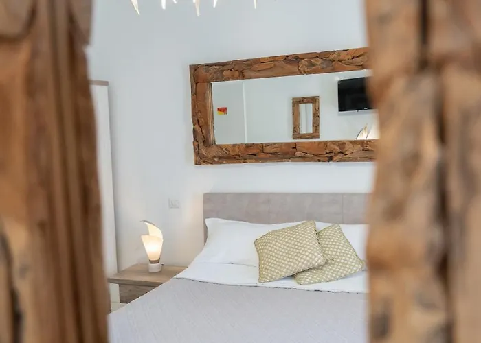 Over Time - Tourist بيت ضيافة كاتانيا