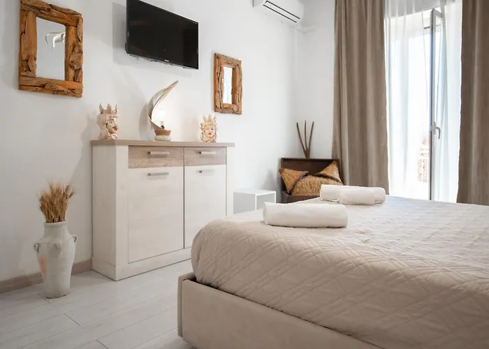 Over Time - Tourist 3* كاتانيا