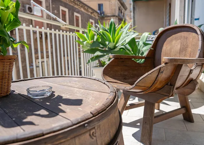 بيت ضيافة Over Time - Tourist كاتانيا