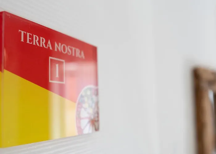 Over Time - Tourist 3* كاتانيا