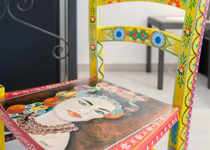 Over Time - Tourist بيت ضيافة كاتانيا