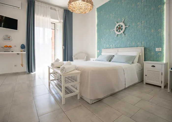 Over Time - Tourist 3* كاتانيا