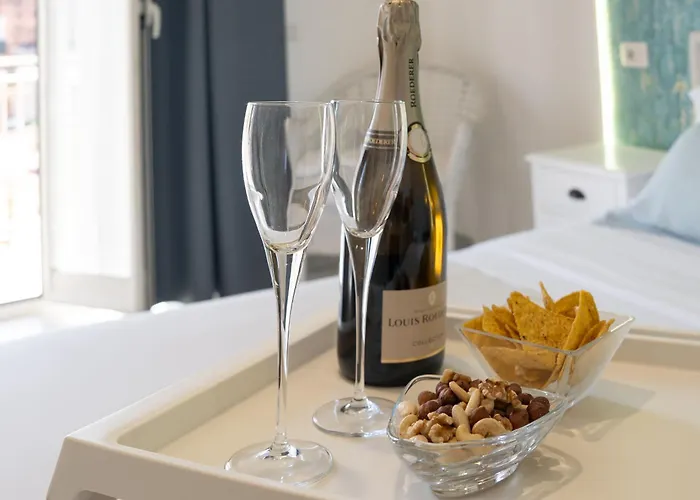 Over Time - Tourist بيت ضيافة