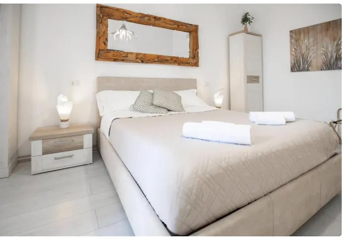 بيت ضيافة Over Time - Tourist كاتانيا